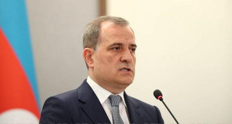 Azərbaycanın XİN başçısı Qırğızıstana səfərə getdi