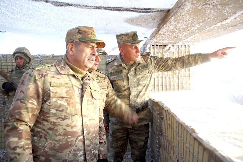 Zakir Həsənov Kəlbəcər və Laçında döyüş mövqelərinə baxış keçirdi - FOTOLAR