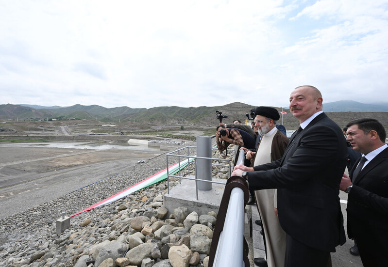 Azərbaycan - İran sərhədində tarixi an - FOTOLAR