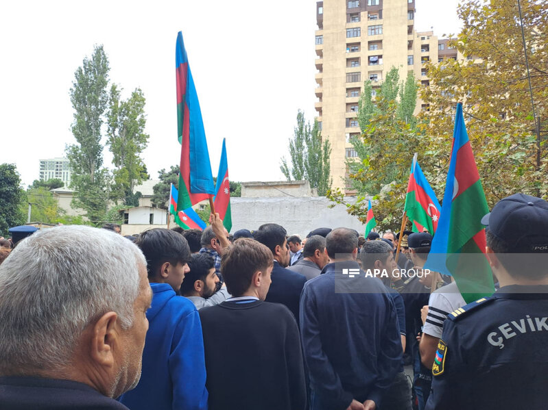 Füzulidə yol qəzasında həlak olan polislə vida mərasimi keçirilir - FOTOLAR