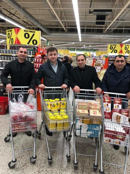 Emin Hacıyev Novruz bayramında seçiciləri ilə görüşdü - FOTO