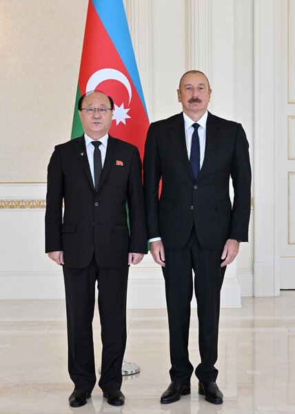 İlham Əliyev Koreya Xalq Demokratik Respublikasının yeni səfirinin etimadnaməsini qəbul etdi