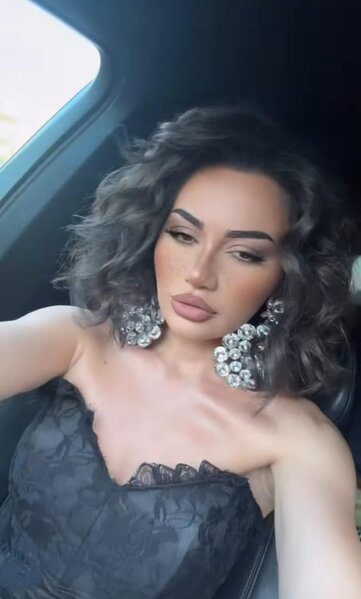 Saçlarına qıyan Zeynəb, bilin ki, hər kəsə qıyar