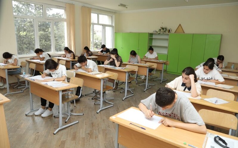 Aprelin 30-da keçirilən buraxılış imtahanlarının nəticələri açıqlandı