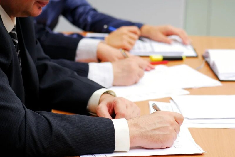 Dövlət başçısının imzaladığı fərmanlar qeyri-şəffaf əməkhaqqı sisteminin sadələşdirilməsinə yönəlib - TƏHLİL