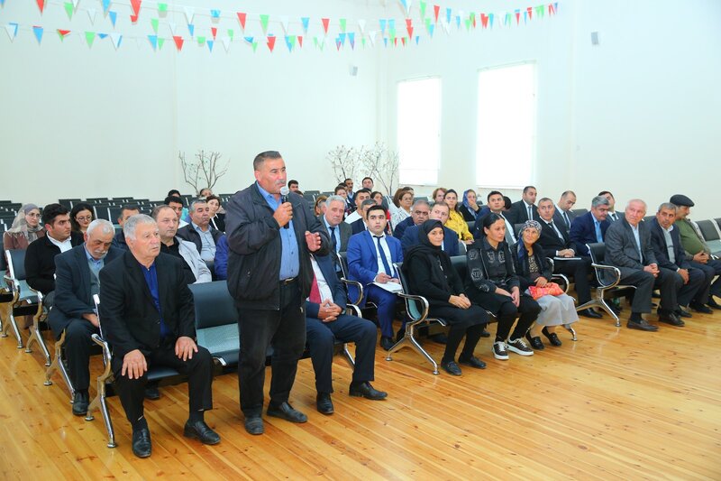 İcra başçısı qəbul keçirdi - FOTOLAR