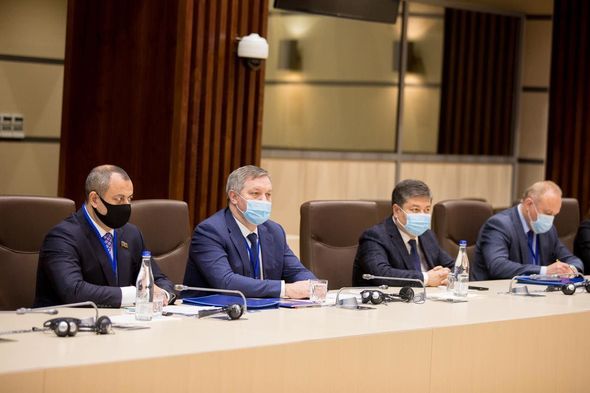 Adil Əliyev Moldova Respublikası Parlamentinin sədri ilə görüşüb - FOTO