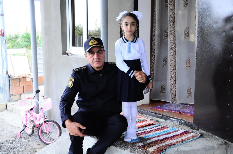 Anım Günü ərəfəsində şəhid ailələri ziyarət edildi - FOTOLAR