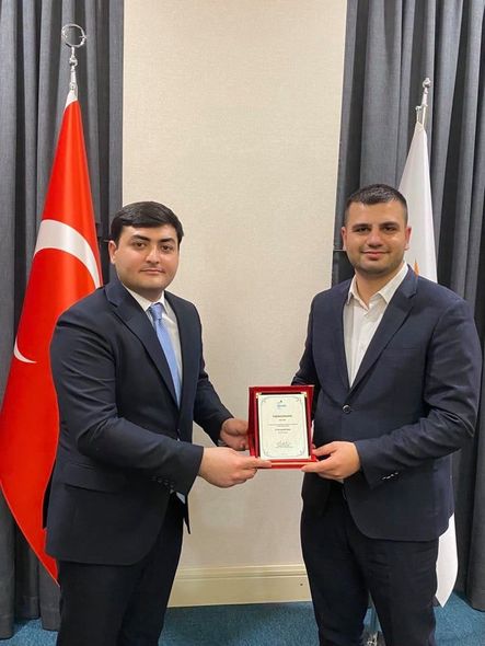 "Davam" Gənclər Hərəkatının sədri AK Partidə görüşlər keçirdi - FOTO