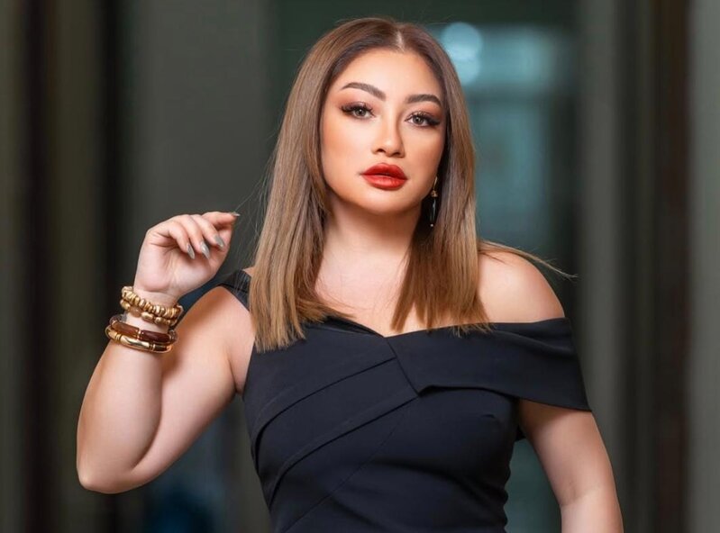 Ətrafımızdakı səmimiyyətsiz, iki üzlü insanlar...' - Aparıcı dilə gəldi