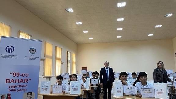 99-cu BAHAR' şagirdlərin bilik yarışı baş tutdu - FOTO