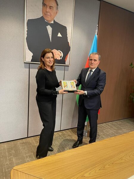 Ceyhun Bayramov İsrail XİN-in siyasi direktoru ilə görüşdü