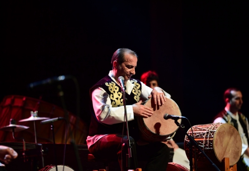 Fonoqram ifa edənə sənətkar demək olmaz' - Xalq artisti