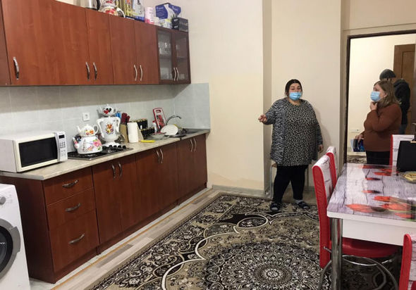 Qazi Elçin Səmədovun ailəsinə ev verildi - FOTO
