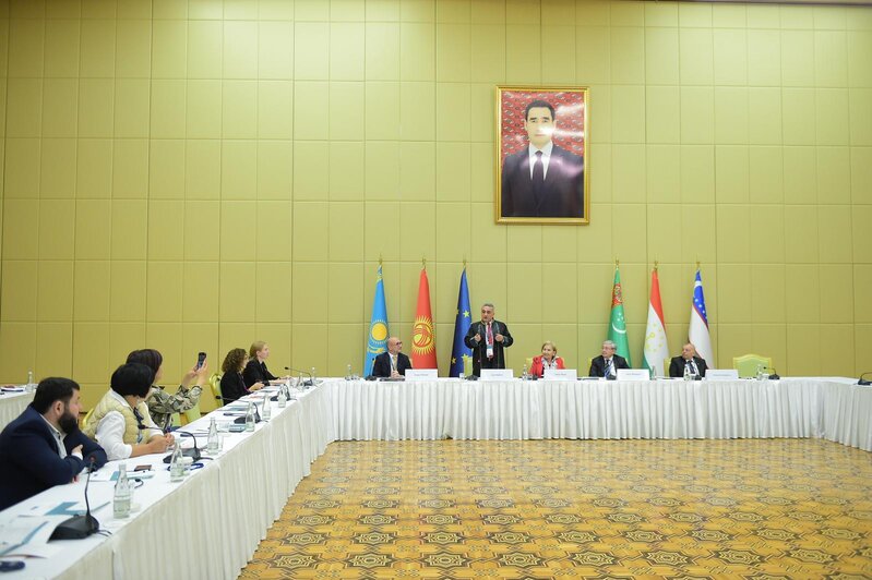 Türkmənistanda Vəkillər Kollegiyasının yaradılmasında Azərbaycan təcrübəsi nəzərə alınacaq