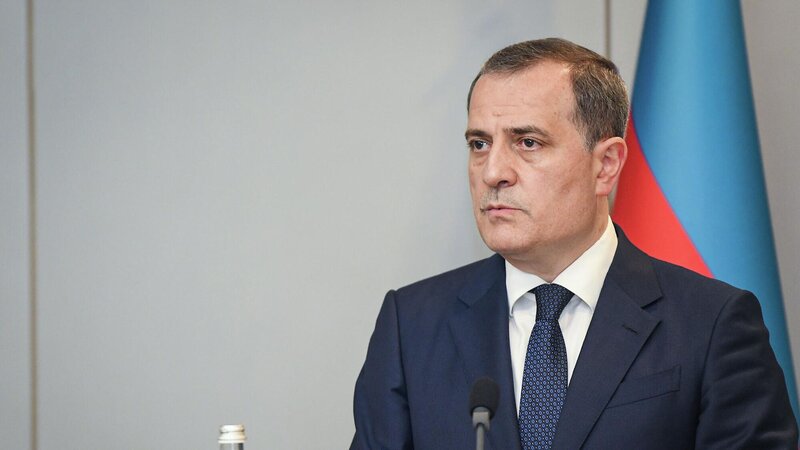Təhlükəsizlik məqsədilə Azərbaycanın tədbirlərinin 'blokada' kimi qiymətləndirilməsi əsassızdır