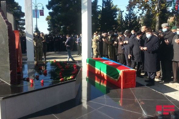 Şəhid polkovnik Babək Səmidli dəfn olunub - FOTO