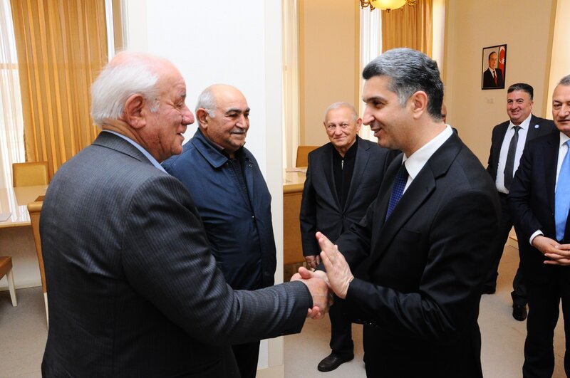 Göygöldə rayon Ağsaqqallar Şurasının yeni üzvləri ilə görüş keçirildi - FOTOLAR