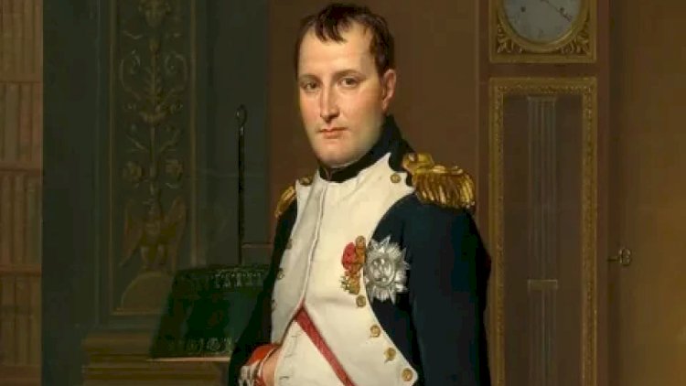 Belçikada muzeydən Napoleona məxsus üzük oğurlandı