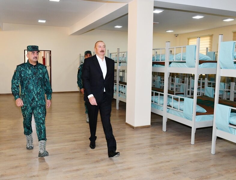 Elçin Quliyev Prezidentə raport verdi - FOTOLAR