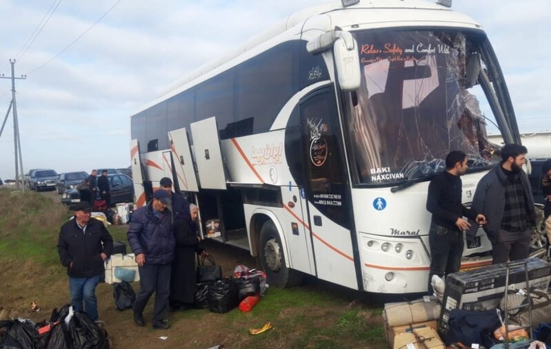 Naxçıvandan Bakıya gedən avtobus 