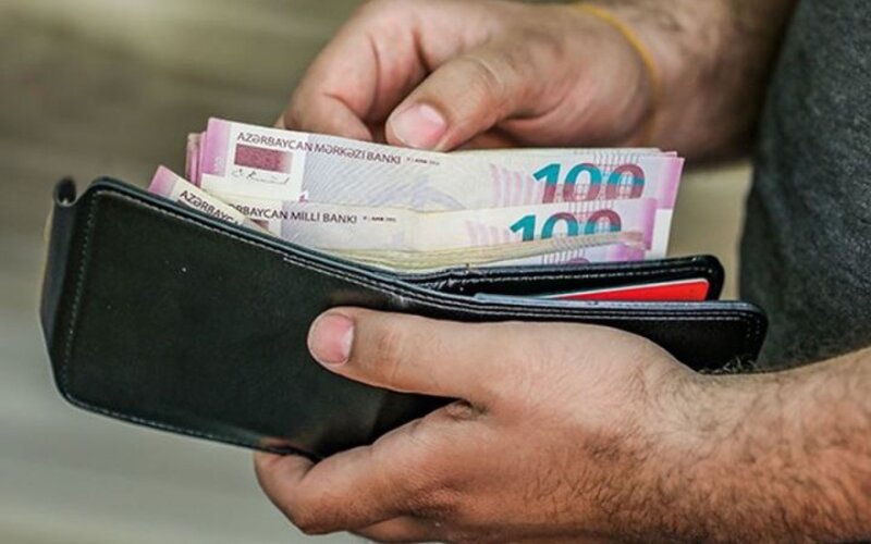 Gələn il orta aylıq əməkhaqqı nə qədər olacaq?