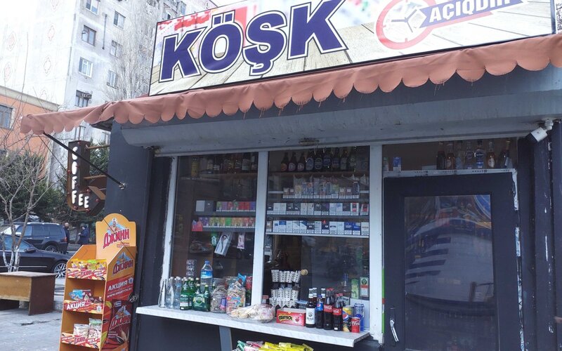 Sumqayıtda qanunsuz quraşdırılmış 11 köşk söküldü