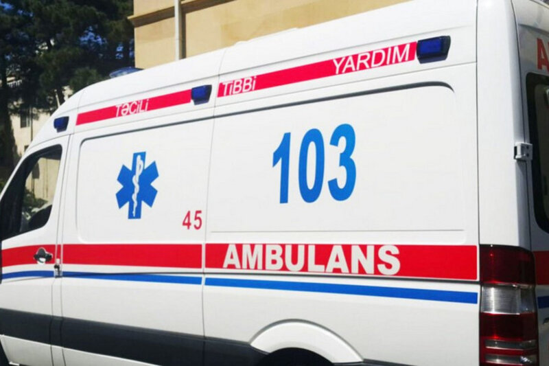 Sevgilisinə od vurub yandıran şəxs şikayətini geri götürdü