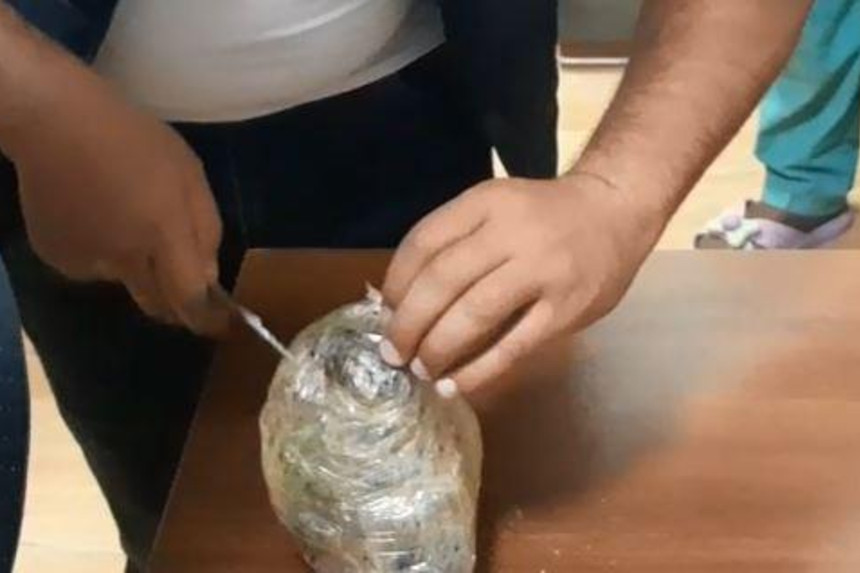 DİN narkotik satan qadının görüntülərini yaydı