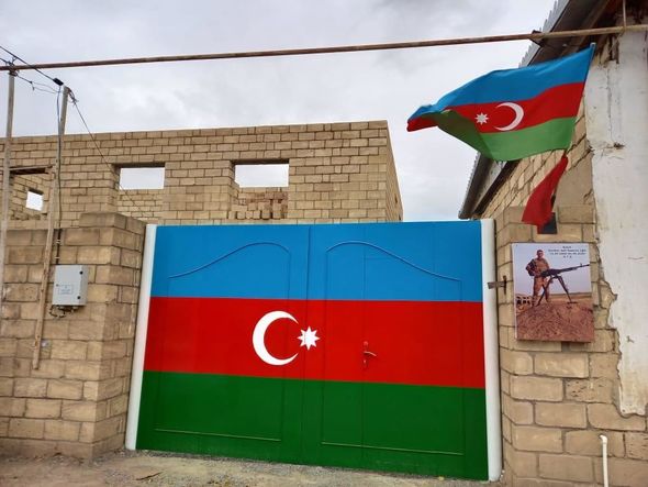 Vətən Müharibəsi şəhidinin yarımçıq qalan evini nazirlik tikəcək - FOTO 