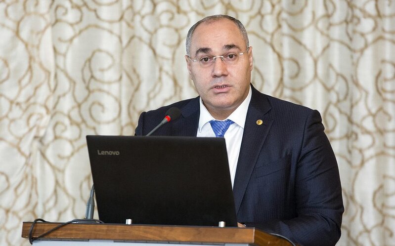 Səfər Mehdiyev işdən çıxarıldı