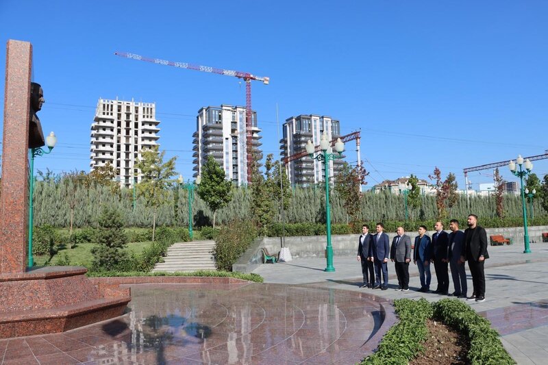 Özbəkistan-Azərbaycan: Gənclərin İpək Yolu İqlim Forumu öz işinə başladı - Daşkənddə