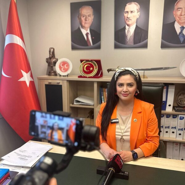 Türkiyədə bu məşhurlar deputat seçilmədi - FOTO