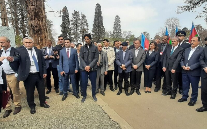 Xarici diplomatlar Gəncəyə səfər edib - YENİLƏNİB