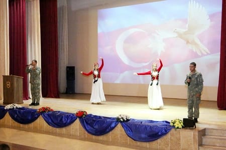 Azərbaycan Ordusunda Müstəqilliyin Bərpası Günü qeyd olunub
