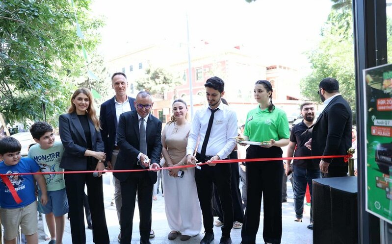 BRAVO Supermarketlər Şəbəkəsi' İsmayıl Hidayətzadə küçəsində yeni mağazasını açdı