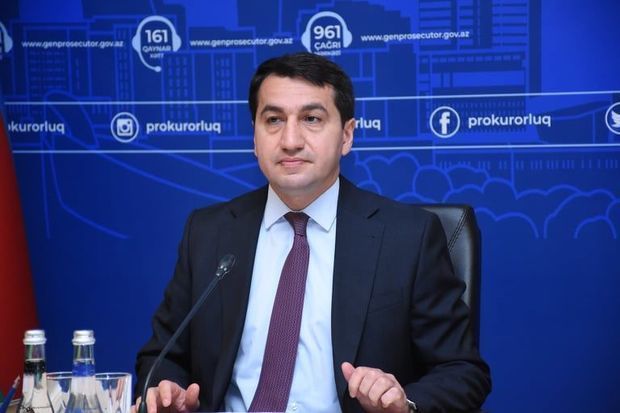 Hikmət Hacıyevdən günün fotosu: Ermənistanın hərbi cinayətlərinin təsdiqi - FOTO
