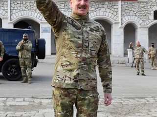 Prezident Zəfər Günü münasibətilə Şuşada təşkil olunan tədbirdə iştirak edib - FOTOLAR