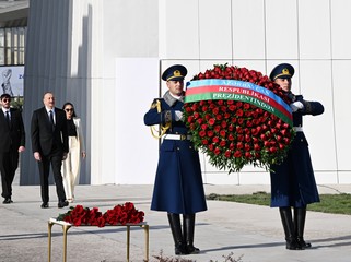 İlham Əliyev Bakıda Zəfər parkının açılışında iştirak edib - FOTOLAR