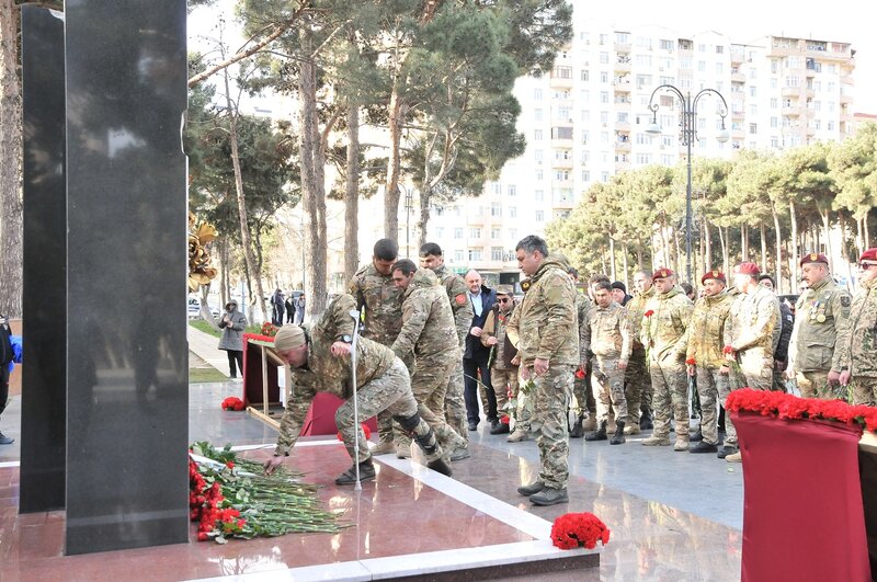 Abşeron rayonunda 20 Yanvar şəhidlərinin xatirəsi anılıb - FOTOLAR