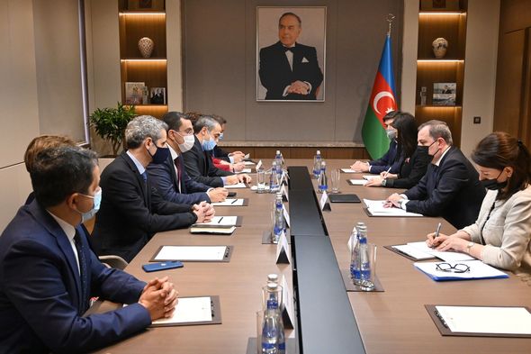 Ceyhun Bayramov Fransa Milli Assambleyasının üzvləri ilə görüşüb - FOTO