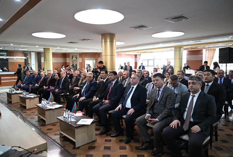 Qırğız-Türk Manas Universitetində Zəfər Gününün 5-ci ildönümünə həsr olunmuş tədbir keçirilib - FOTOLAR