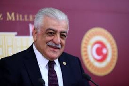Türkiyəli deputatlar seçkiləri izləmək üçün Azərbaycana gəlir</p> 
 <p>
