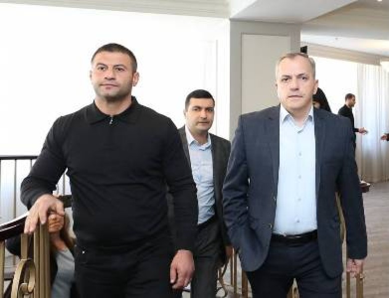 Sarkisyanla Samvelin əcəli çatıb - Görüşün yeni təfərrüatları</p> 
 <p>