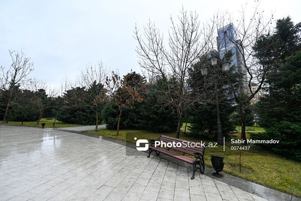 Bakının mərkəzindəki park yenidən istifadəyə verildi - FOTO