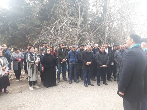 Nizami Səfərov seçiciləri ilə görüşlərini davam etdirir - FOTO