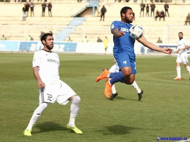 Azərbaycanda oynamış futbolçu dünyasını dəyişdi