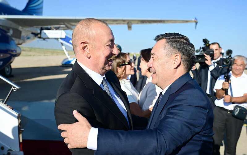 Prezidentin Qırğızıstan səfərindən - Görüntülər