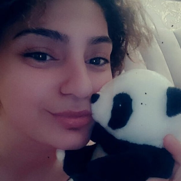 Bakıda başına dəmir düşüb ölən qızın FOTOSU