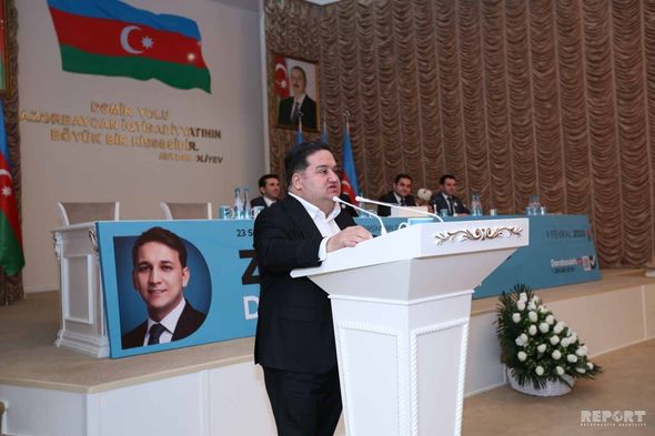Zaur Darabzadə ilə görüş üçün ayrılan məkana seçicilər sığmadı - FOTO/VİDEO